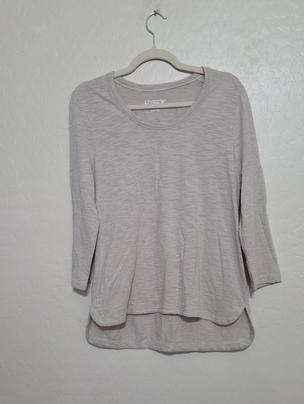 Chico's Light Taupe Scoop Neck Long Sleeve Tee